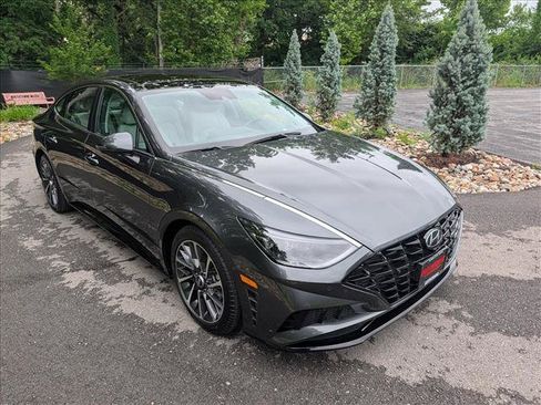 Certified 2023 Hyundai Sonata Limited FWD image 7