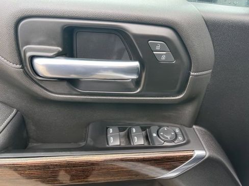 Used 2023 GMC Sierra 3500 SLE w/ SLE Value Package image 15