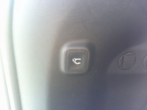 Used 2021 Jeep Cherokee Limited AWD/4WD image 32