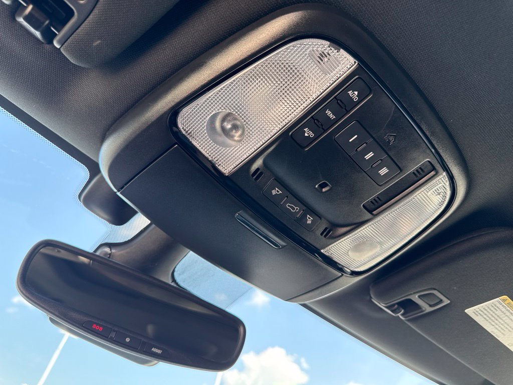 Used 2024 Dodge Durango GT AWD/4WD image 37