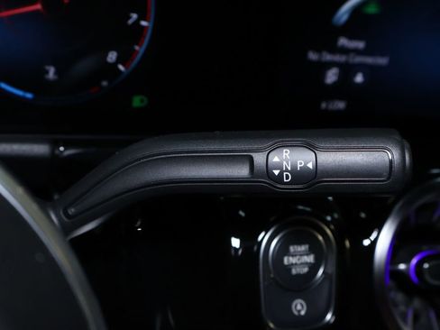 Used 2022 Mercedes-Benz GLA 250 4MATIC w/ AMG Line image 27