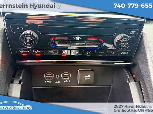 Used 2025 Jeep Grand Cherokee Laredo X AWD/4WD image 20