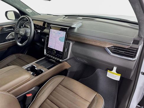 New 2026 GMC Acadia Denali Ultimate image 32