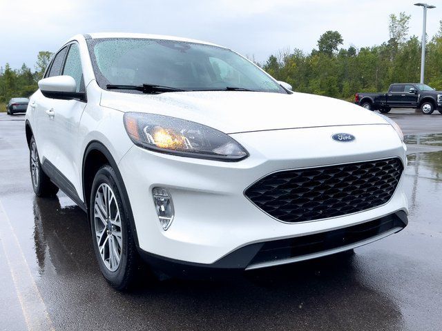 Used 2022 Ford Escape SEL AWD/4WD image 4