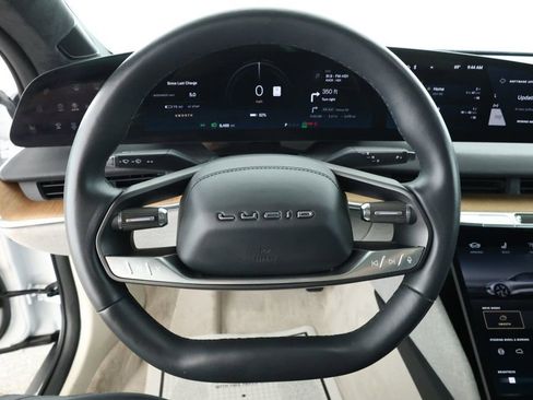 Used 2023 Lucid Air Touring image 12
