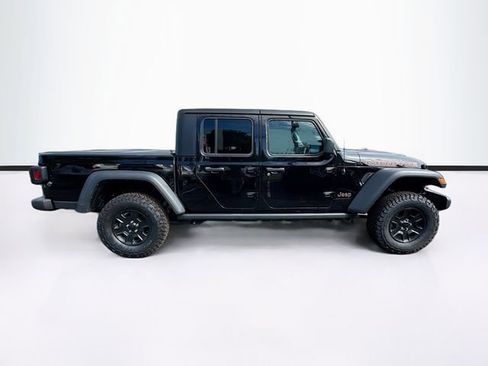 Used 2022 Jeep Gladiator Mojave w/ Cold Weather Group AWD/4WD image 10