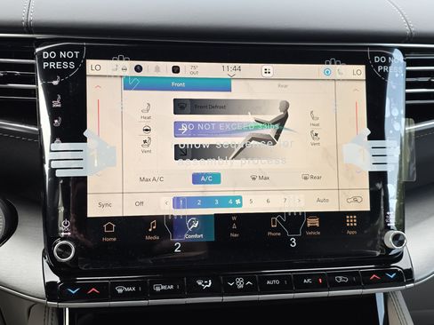 New 2026 Jeep Grand Wagoneer L Limited AWD/4WD image 20