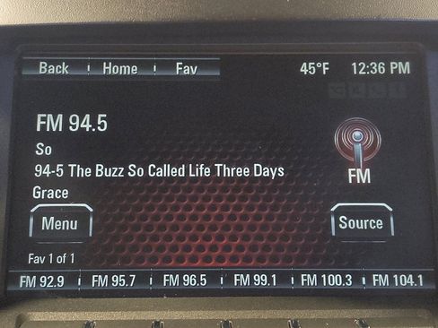 Used 2016 GMC Terrain SL image 25