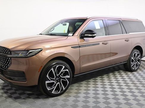 New 2026 Lincoln Navigator L Black Label image 2