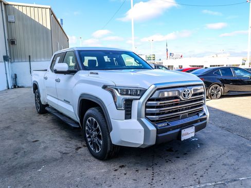 Used 2025 Toyota Tundra Limited image 5