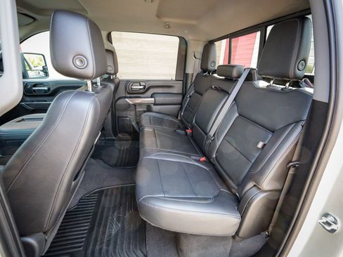 Used 2020 Chevrolet Silverado 2500 LTZ w/ LTZ Premium Package AWD/4WD image 30