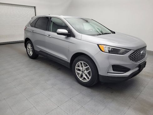 Used 2023 Ford Edge SEL AWD/4WD image 11