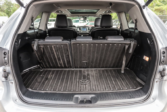 Used 2015 Toyota Highlander Limited Platinum AWD/4WD image 59