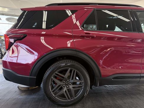 Used 2026 Ford Explorer ST w/ Sun And Sound Package AWD/4WD image 5