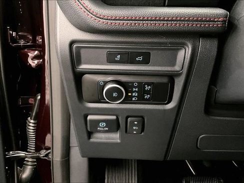 Used 2023 Ford Expedition Max Limited image 30