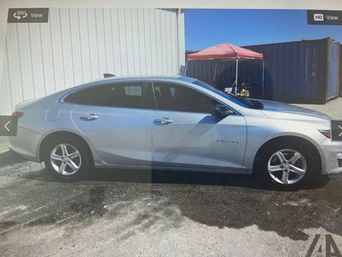 Used 2019 Chevrolet Malibu LS FWD image 11
