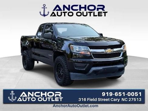 Used 2017 Chevrolet Colorado W/T w/ WT Convenience Package RWD image 1