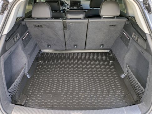 Used 2022 Audi Q5 2.0T Premium image 17