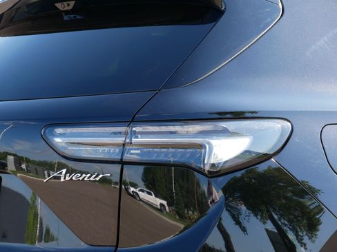 Used 2023 Buick Envision Avenir AWD/4WD image 15