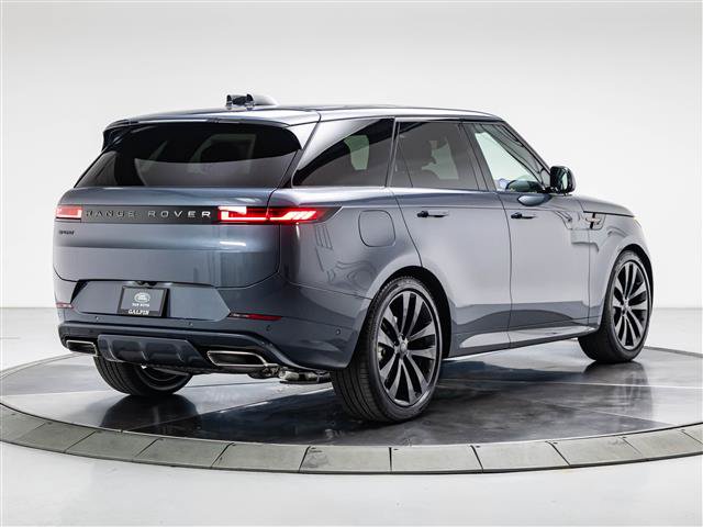 New 2026 Land Rover Range Rover Sport Dynamic SE AWD/4WD image 5