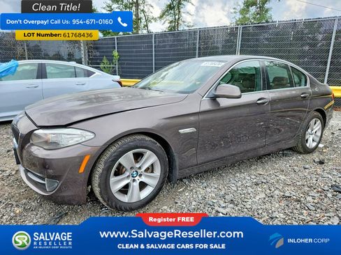Used 2011 BMW 528i Sedan RWD image 1