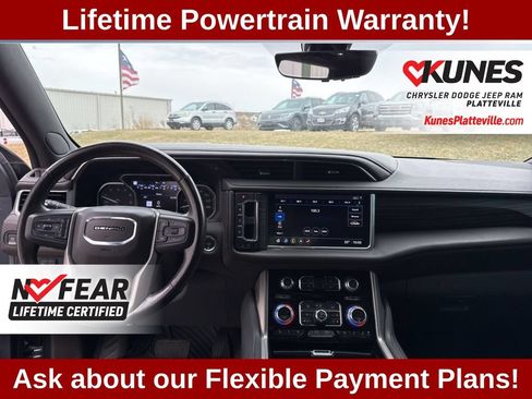 Used 2021 GMC Yukon Denali w/ Denali Premium Package AWD/4WD image 47