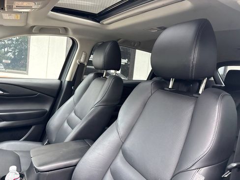 Used 2023 MAZDA CX-9 Touring AWD/4WD image 3