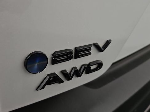 New 2026 Toyota C-HR AWD/4WD image 7