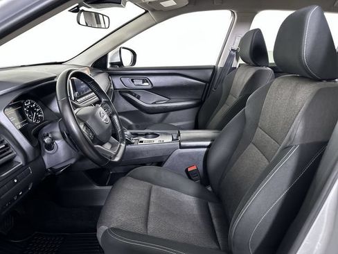Used 2025 Nissan Rogue SV FWD image 20
