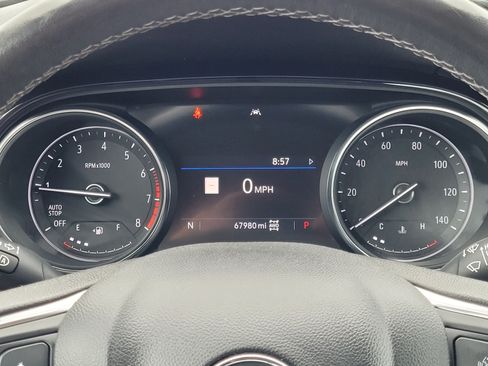 Used 2020 Buick Encore GX Essence w/ Experience Buick Package AWD/4WD image 18