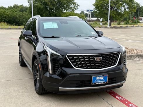 Used 2020 Cadillac XT4 Premium Luxury AWD/4WD image 8