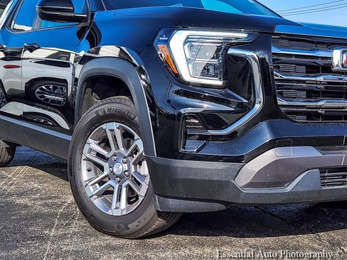 Certified 2026 GMC Terrain Elevation AWD/4WD image 3