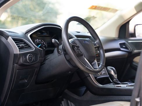 Used 2016 Ford Edge SEL w/ Equipment Group 201A image 7