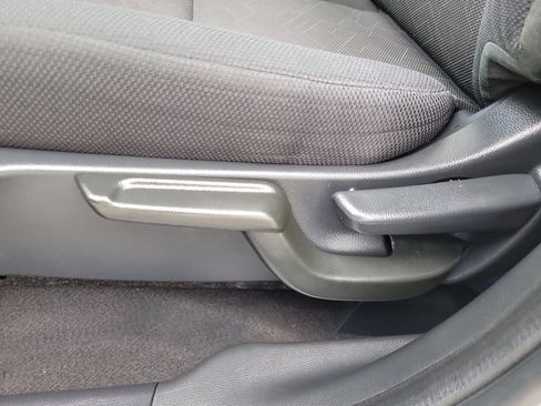 Used 2015 Honda Fit EX image 21
