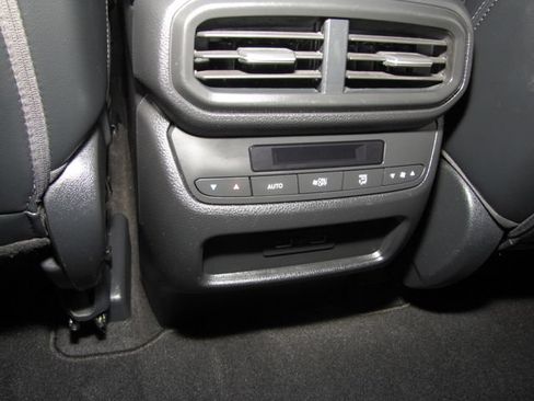 Certified 2023 Honda Pilot EX-L image 15