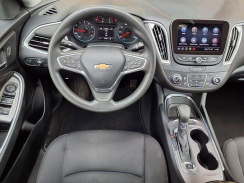 Used 2023 Chevrolet Malibu LT w/ Driver Confidence Package image 6