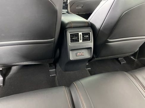 Used 2023 Nissan Maxima SR w/ Sport Mat Group FWD image 46