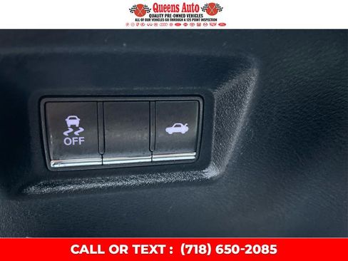 Used 2017 INFINITI Q60 3.0t w/ Cargo Package image 37