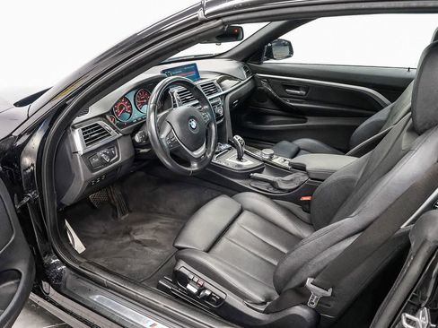 Used 2020 BMW 430i Convertible w/ M Sport Package RWD image 17