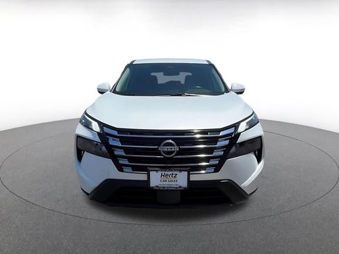 Used 2025 Nissan Rogue SV FWD image 4