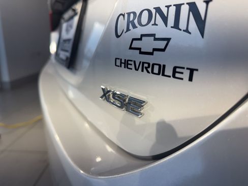 Used 2023 Toyota Camry XSE image 9