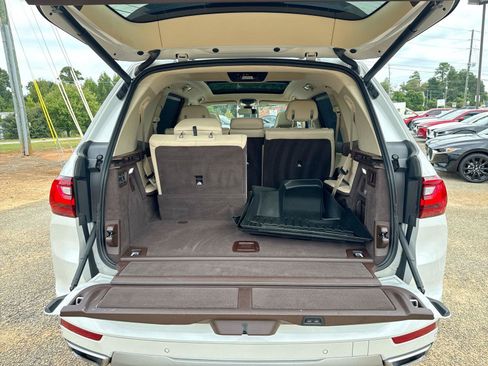 Used 2019 BMW X7 xDrive40i w/ Premium Package AWD/4WD image 15