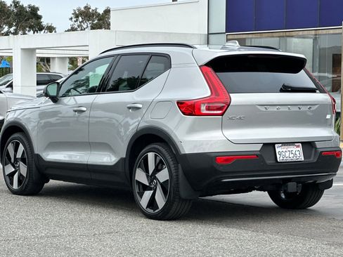 Certified 2023 Volvo XC40 Recharge Ultimate AWD/4WD image 6