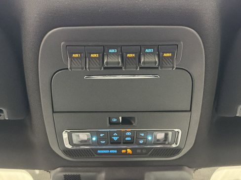 Used 2025 Ford F450 Platinum w/ Camper Package image 45