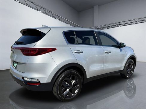Used 2022 Kia Sportage LX w/ LX AWD Value Edition Package image 7