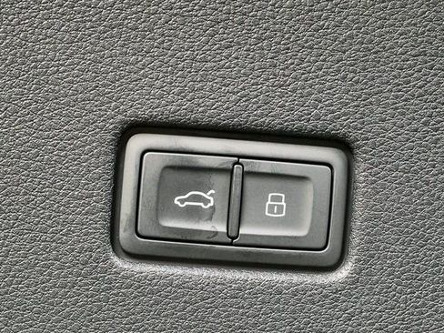 New 2026 Audi Q8 Premium Plus image 29