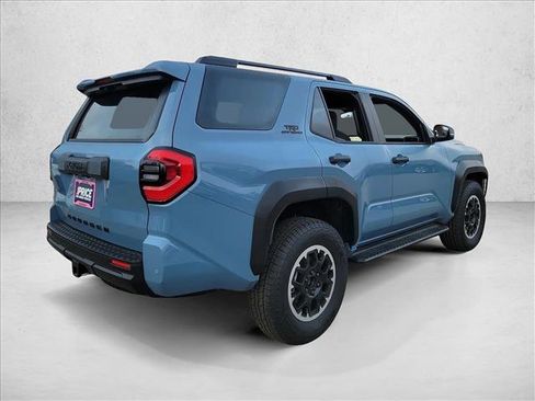 Used 2025 Toyota 4Runner TRD Off-Road image 5
