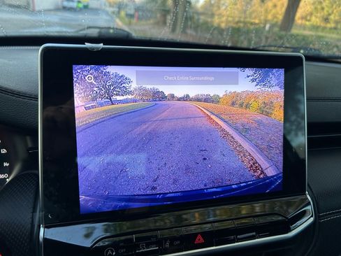 Used 2023 Jeep Compass Altitude image 24
