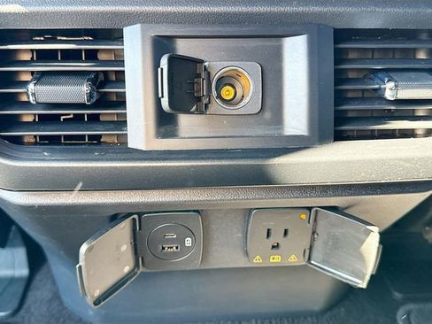 Certified 2022 Ford F150 XLT w/ Equipment Group 302A High image 26