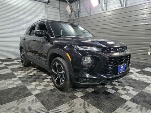 Used 2021 Chevrolet TrailBlazer RS w/ Convenience Package image 4